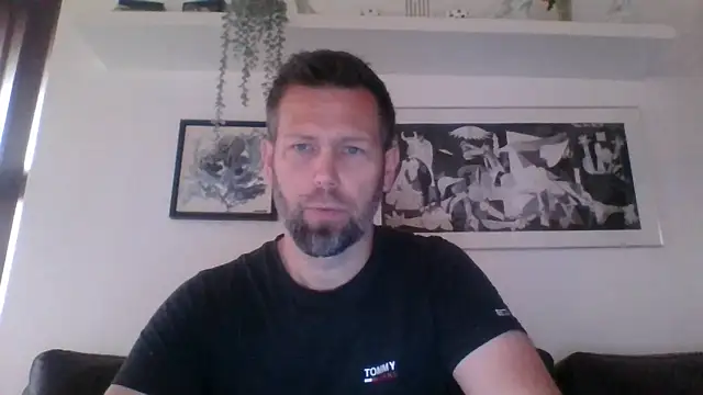 Snapshot of Gotta1 chatting on September 21, 9:55 am Gotta1 online show from September 21, 9:55 am