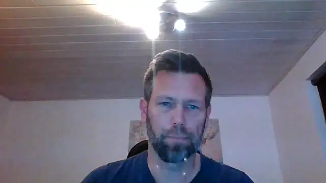 Snapshot of Gotta1 chatting on September 27, 9:20 pm Gotta1 online show from September 27, 9:20 pm