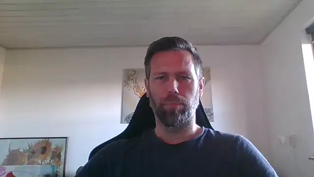 Snapshot of Gotta1 chatting on September 30, 1:16 pm Gotta1 online show from September 30, 1:16 pm