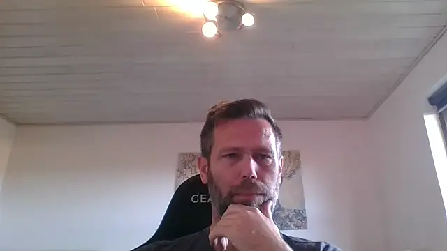 Snapshot of Gotta1 chatting on October 6, 1:08 pm Gotta1 online show from October 6, 1:08 pm