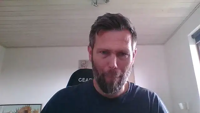 Snapshot of Gotta1 chatting on October 7, 12:46 pm Gotta1 online show from October 7, 12:46 pm