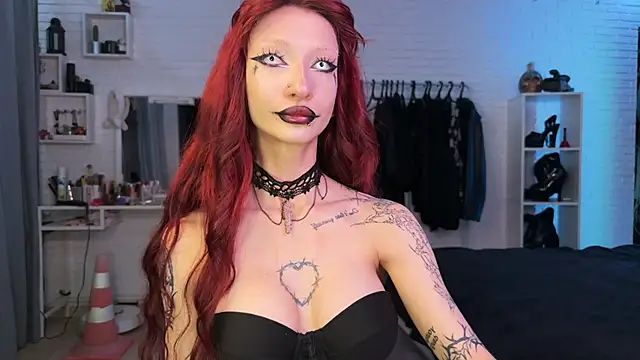 Snapshot of Marcellean chatting on November 5, 2:33 am Marcellean online show from November 5, 2:33 am