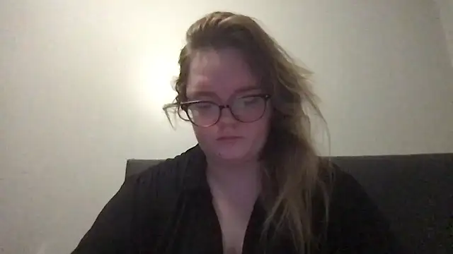 honeyyy24 online show from November 1, 12:40 pm