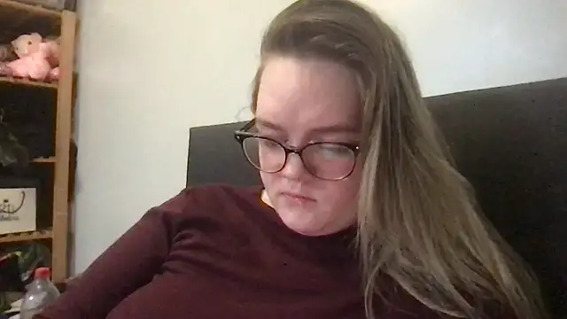 honeyyy24 online show from November 9, 3:54 pm