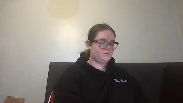 honeyyy24 online show from November 20, 12:38 pm