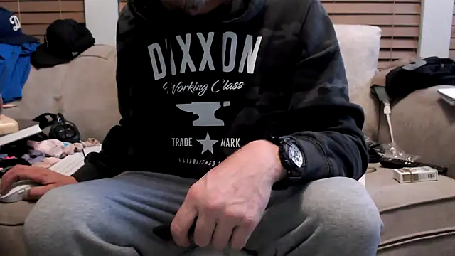 JohnnyKorrupt  online show from October 14, 9:32 am