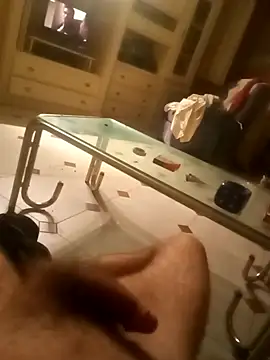 Snapshot of rush6983 chatting on September 20, 1:06 am rush6983 online show from September 20, 1:06 am