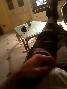 Snapshot of rush6983 chatting on October 3, 2:30 am rush6983 online show from October 3, 2:30 am