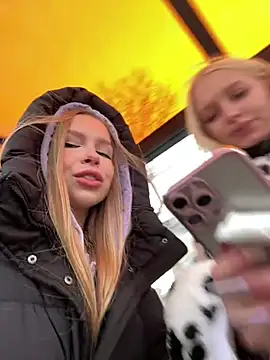 Snapshot of Milkyy_wway chatting on January 25, 8:31 am Milkyy wway online show from January 25, 8:31 am