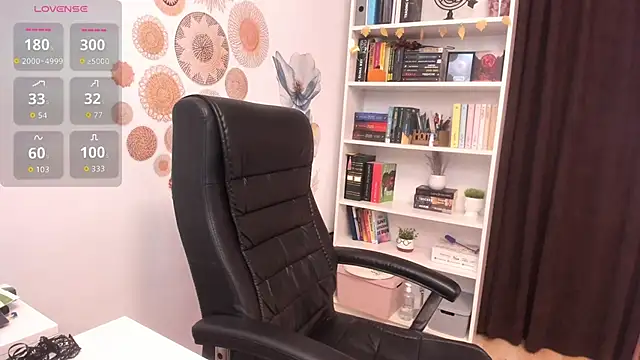 CrissNight online show from September 13, 8:14 am