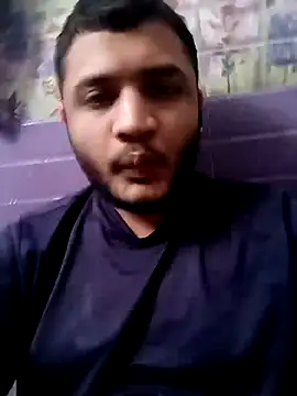 Snapshot of Naresh00766 chatting on December 15, 7:34 am Naresh00766 online show from December 15, 7:34 am