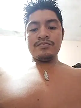 Snapshot of Roysitobebe_ chatting on November 13, 8:24 am Roysitobebe online show from November 13, 8:24 am