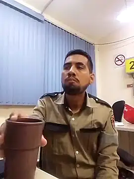 EnriquePersian197 online show from January 18, 1:30 am