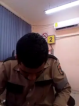 EnriquePersian197 online show from January 27, 10:27 pm