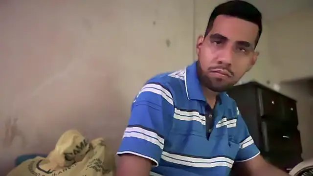 EnriquePersian197 online show from February 11, 9:14 pm