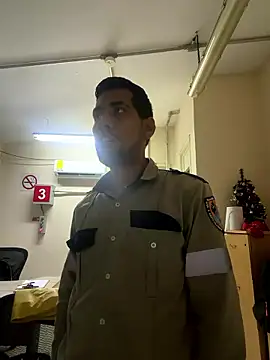 EnriquePersian197 online show from January 7, 12:18 pm