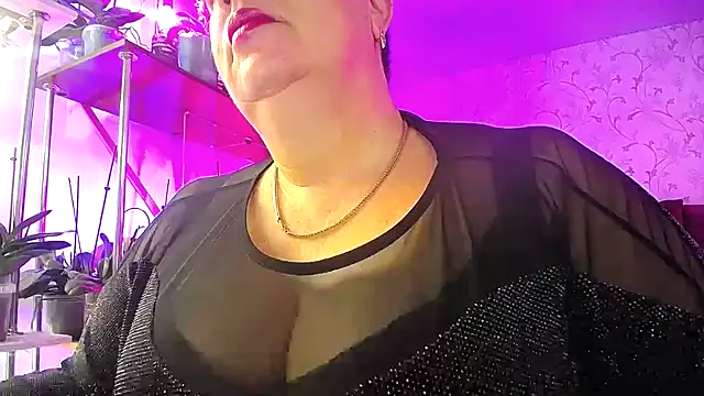 Snapshot of _Sweet_Woman chatting on October 19, 5:41 am Sweet Woman online show from October 19, 5:41 am