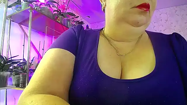 Snapshot of _Sweet_Woman chatting on November 16, 6:30 am Sweet Woman online show from November 16, 6:30 am