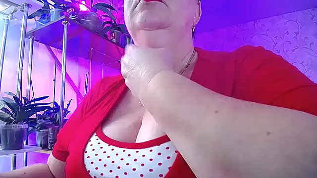 Snapshot of _Sweet_Woman chatting on November 18, 8:19 am Sweet Woman online show from November 18, 8:19 am