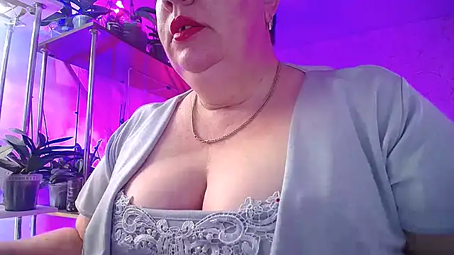 Snapshot of _Sweet_Woman chatting on November 29, 6:49 am Sweet Woman online show from November 29, 6:49 am