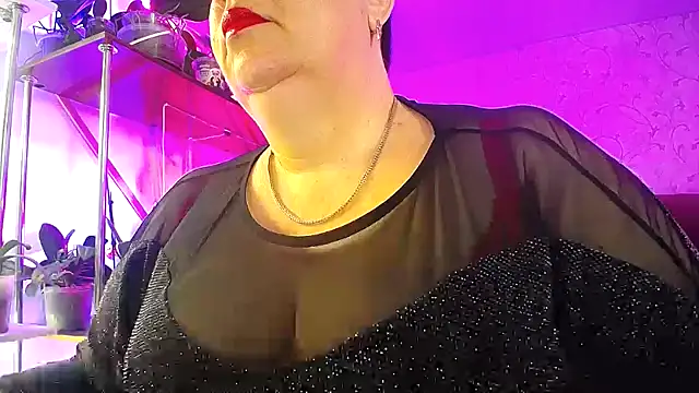  Sweet Woman online show from February 20, 6:10 am