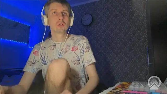 Aki-Laky online show from March 19, 8:46 pm