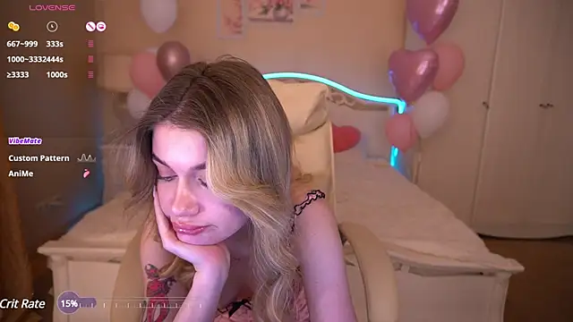 Snapshot of AnacondaOn chatting on February 15, 6:33 pm AnacondaOn online show from February 15, 6:33 pm