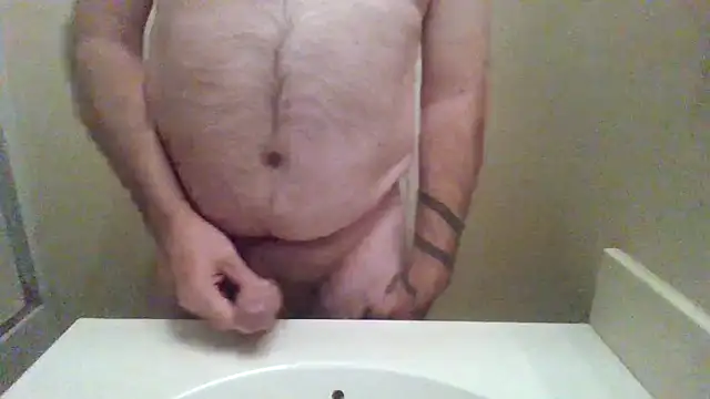 WatchinU82 online show from November 8, 5:18 am