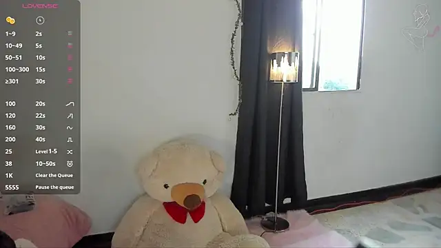 Lunadahia online show from March 16, 10:20 pm