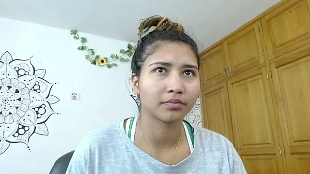 mariana gimenez online show from December 6, 2:28 pm