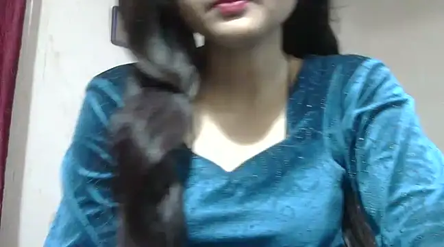 Aayesha online show from December 30, 5:15 am