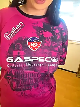 Snapshot of lilylove27 chatting on September 24, 12:30 pm lilylove27 online show from September 24, 12:30 pm