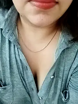 Naughty-Trisha online show from September 12, 8:47 am