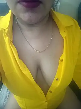 Naughty-Trisha online show from September 17, 6:48 am