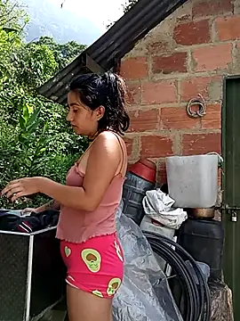 Hellen Alex online show from January 15, 3:39 pm