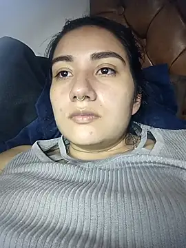 Hellen Alex online show from April 9, 2:00 pm