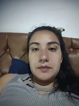 Hellen Alex online show from April 21, 2:12 pm