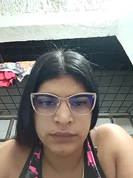 naughty-girl01 online show from February 8, 9:35 am