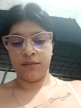 naughty-girl01 online show from March 6, 10:41 am