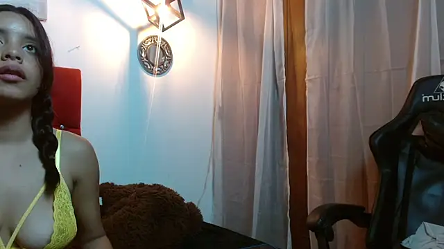 Snapshot of max_ashley_mds chatting on January 9, 3:55 pm max ashley mds online show from January 9, 3:55 pm