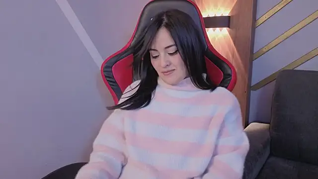 Emma gatess online show from September 9, 12:05 pm