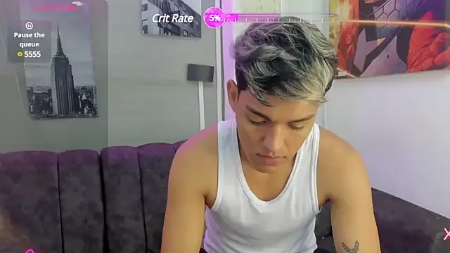 Snapshot of ryan_carter08 chatting on January 29, 1:07 pm ryan carter08 online show from January 29, 1:07 pm