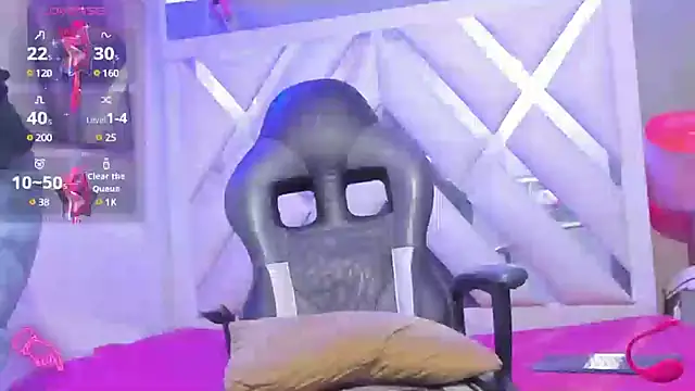 Snapshot of ryan_carter08 chatting on March 12, 12:47 pm ryan carter08 online show from March 12, 12:47 pm