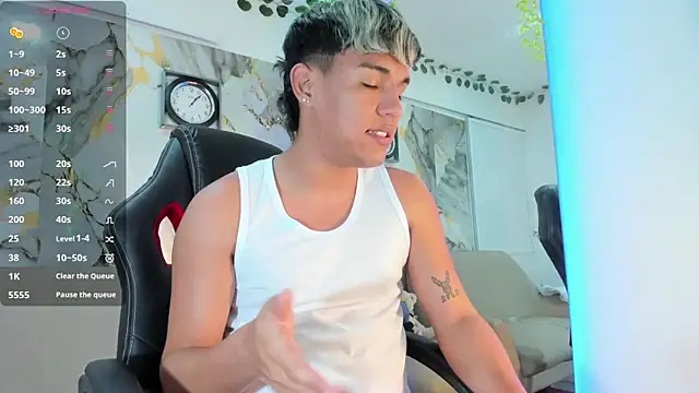 ryan carter08 online show from April 11, 3:55 am