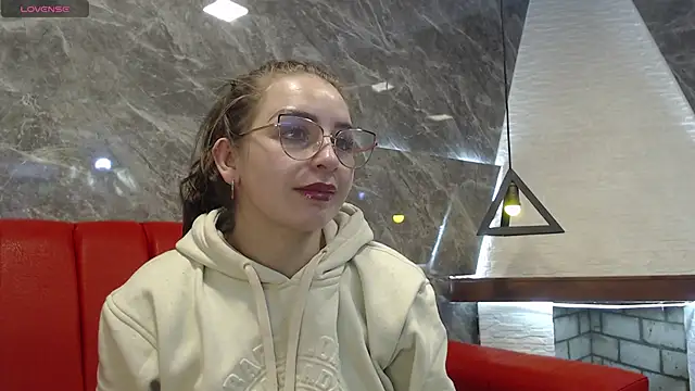  isaabellaa online show from January 18, 11:21 am