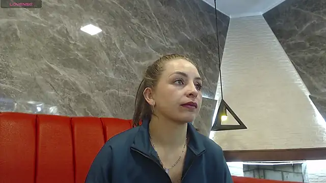  isaabellaa online show from February 6, 11:10 am