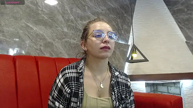  isaabellaa online show from March 7, 11:07 am