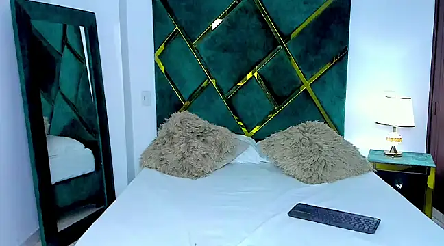 Criss Ariana online show from February 1, 11:54 am