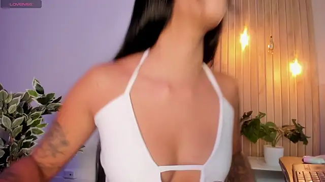 AriRobert  online show from October 10, 3:27 am