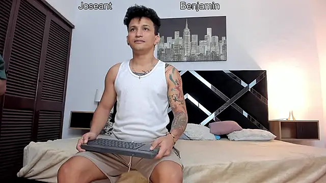 toyboys1 online show from March 21, 2:49 am